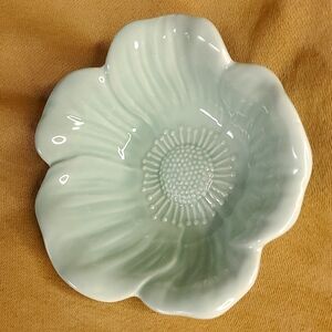 Light Sea‎ Green Floral Ceramic Dish